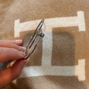 Thin silver bracelet